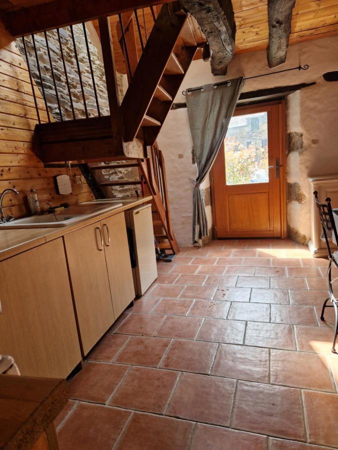 Gite Rustique En Centre Bretagne Laniscat المظهر الخارجي الصورة